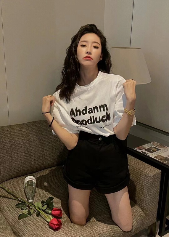 [an studio] Korean alphabet printed short sleeve T-shirt + high waist slim Shorts Set ys2-8803\l