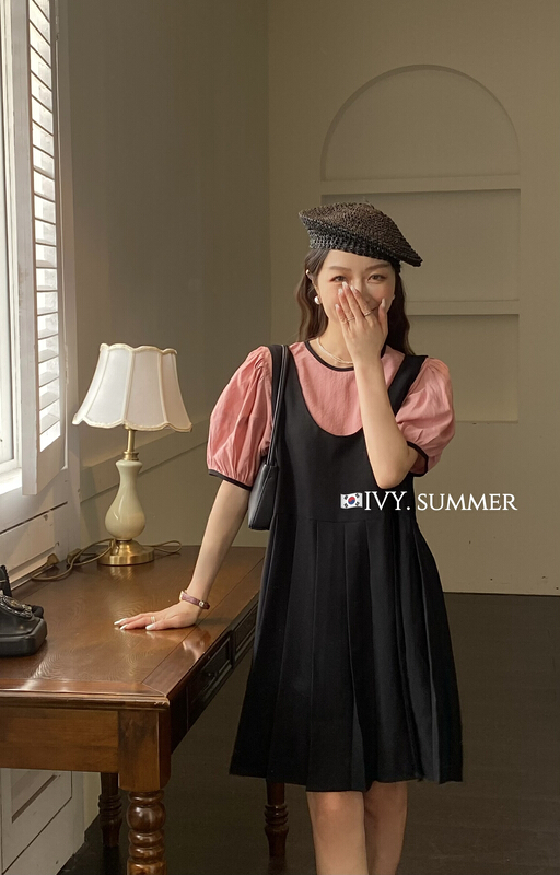 [Ivy] casual and versatile round neck color contrast shirt + Korean sleeveless crimped strap set 88283\jhy