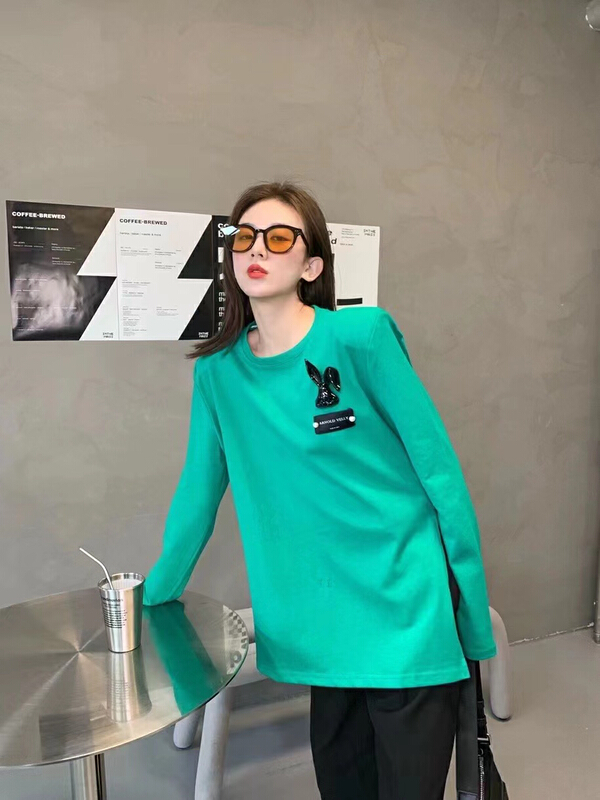 New year in early spring! [rich people] round neck jacquard fashion long sleeve T-shirt 1010\pcz