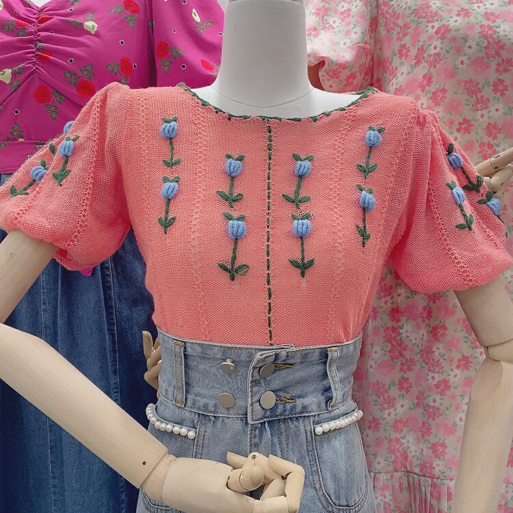 [lu+] Korean Embroidered Flower short T-shirt 602\hjy
