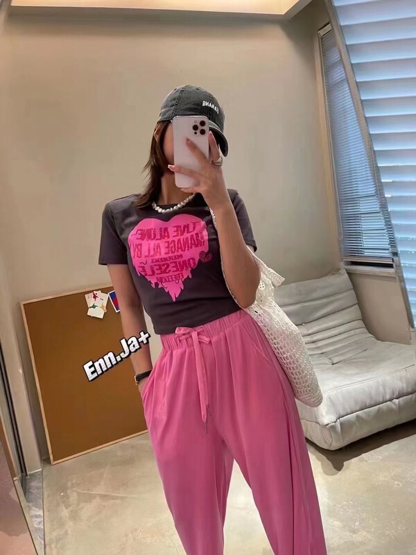 [Muzi family] leisure simple love English short sleeve T-shirt 66980\xyy