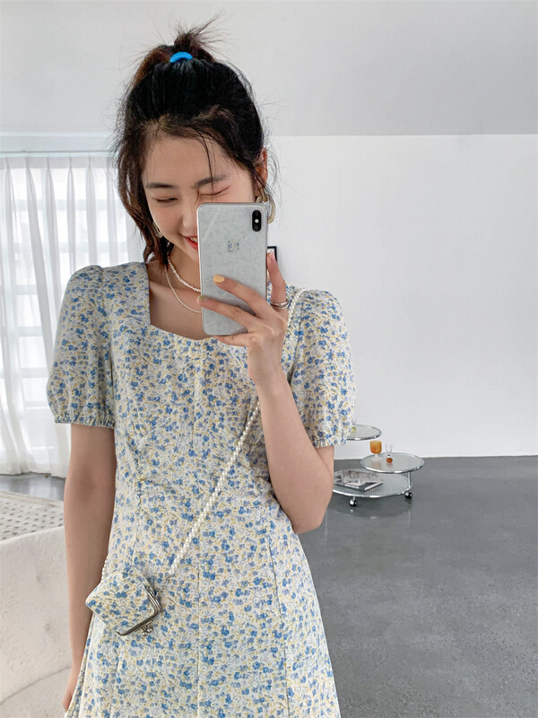 In early summer! [candy] Korean style square collar floral small spice dress (without bag) ys1-b7319\zjy