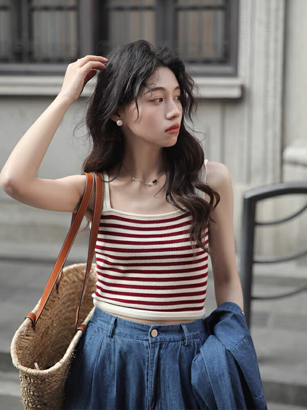 [qiqiyishe] tight striped knitted short sweater 2237\xyy
