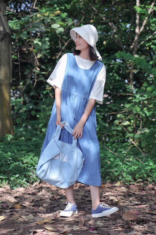 [original three plain clothes] literary and artistic wash denim skirt 25857