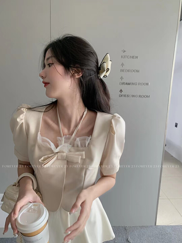 [forever23] French retro bubble sleeve shirt (with hanging neck) a2077\hjy