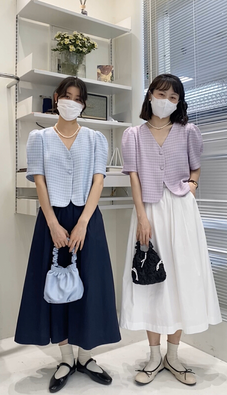 In early summer! [c.hfeiyang] temperament Bubble Sleeve Plaid V-neck short sleeve shirt 6713\hbx