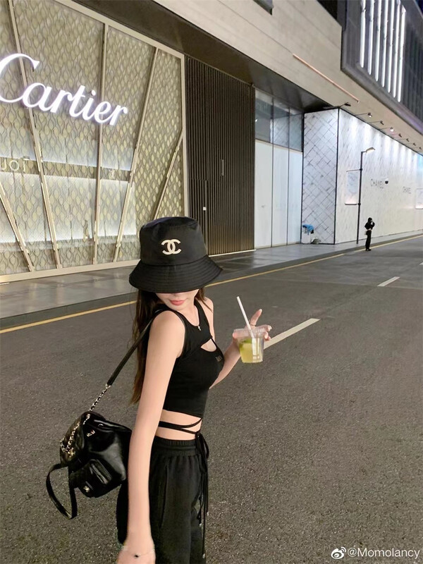 [MS studio] online hot girl embroidered vest + versatile Pullover Camisole set 09191\pcz