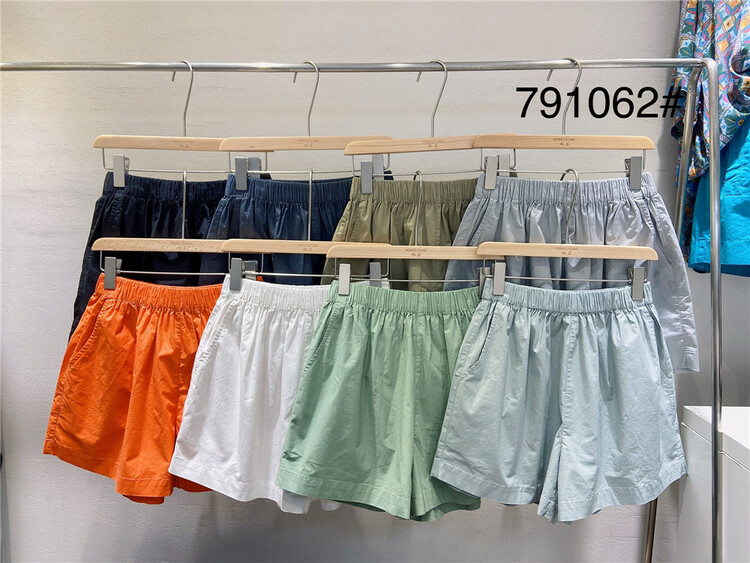 [ninestone nine stones] elastic waist clean comfortable casual shorts 791062\l