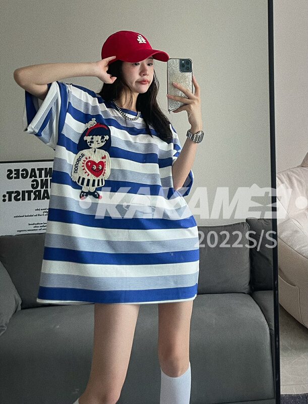 [kakamee] Korean loose stripe cartoon girl short sleeve T-shirt embroidered cloth piece 5035