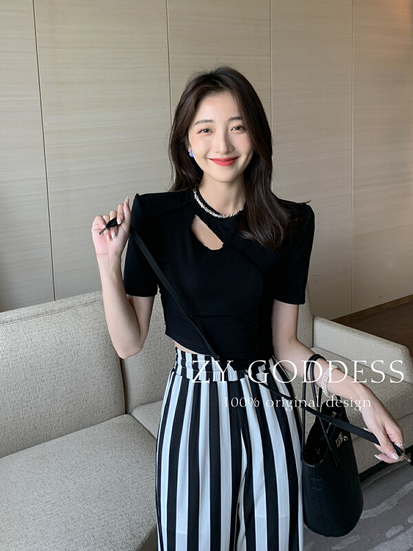 [ZY] online hot girls are fashionable and thin. Small crowd shows navel short sleeve T-shirt 68507\ozq