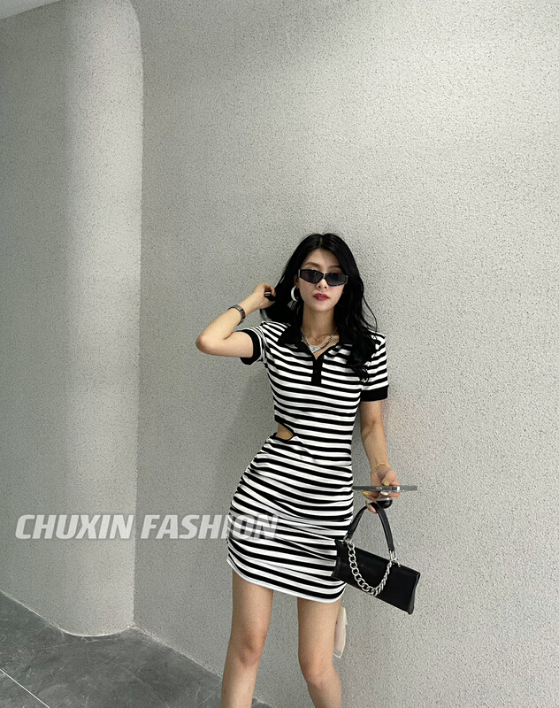 [c.x Chuxin] Korean version careful machine exposed waist wrinkled polo collar dress 6212\wtt