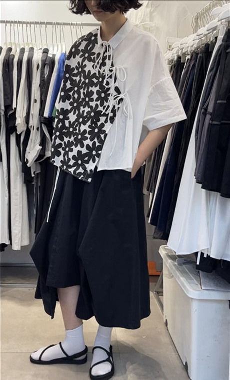 [three and two] flower lace up design shirt 99098\l