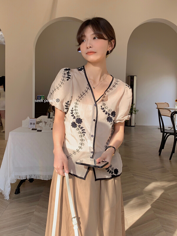 [seek peach] Korean V-neck fashion shirt 5258\ll