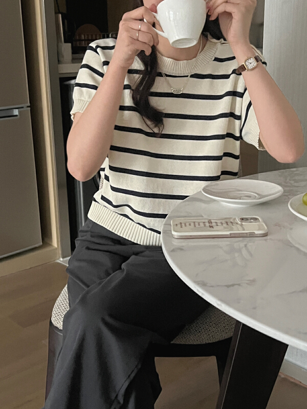 【 love 】 Korean versatile stripe short sleeve T-shirt (without shawl) m0581\hbx