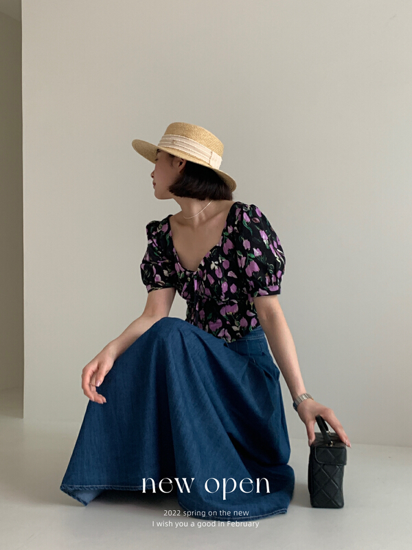 In early summer! [new open] slim V-neck retro French floral shirt xy22580\zxl