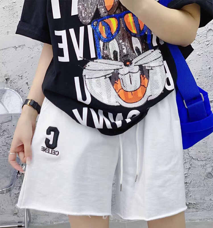 [thousand degree] embroidered three-dimensional letter C five point loose casual shorts 1112\lsw
