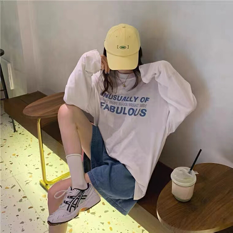 【8】 Round neck loose letter print sunscreen shirt (excluding necklace) 9929\xyy