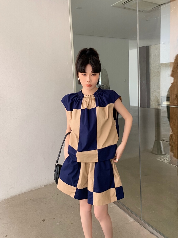[Penny vogue] fresh and simple lattice sleeveless shirt + loose casual Shorts Set 66016\lsl