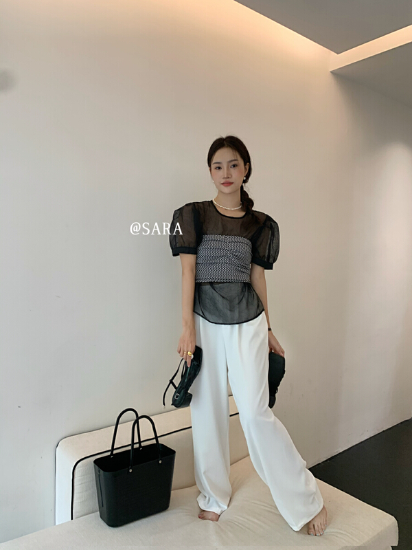 [Sara] French immortality small shirt with bra and base 90086