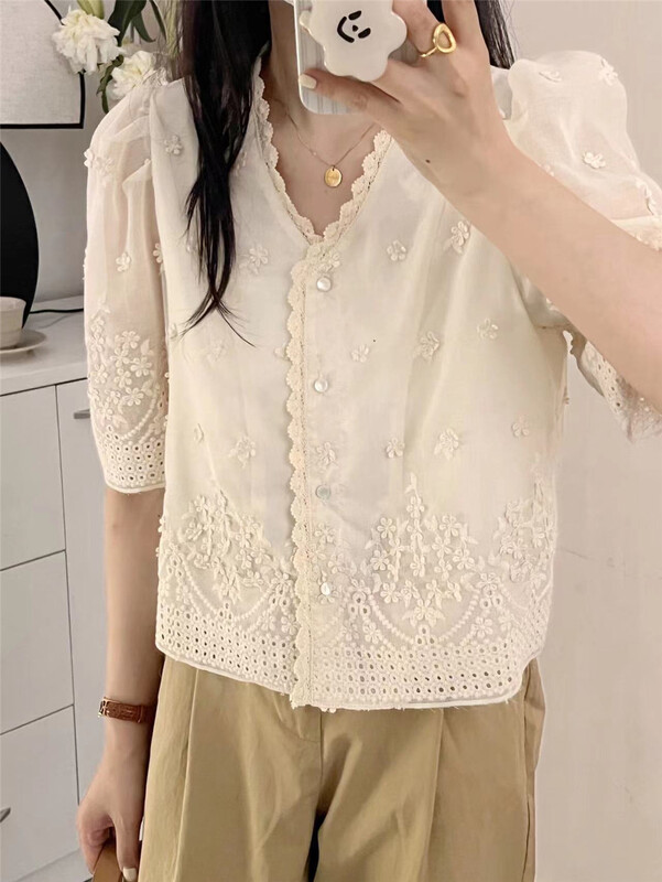 【 Susan 】 lace embroidery V-neck temperament shirt ys1-1901\lsw