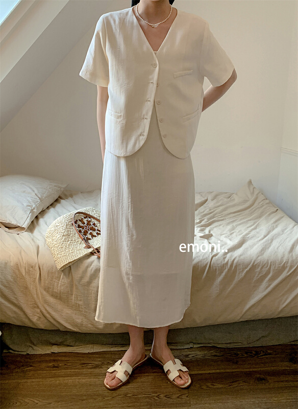 [emoni] simple and comfortable temperament versatile Sling Dress x10999\cls