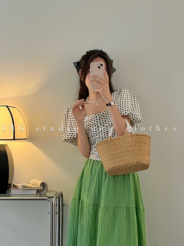[ing] French retro bubble sleeve pleated shirt 7880