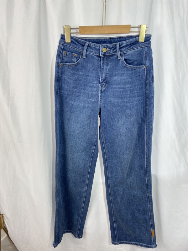 [Yi show shop] fashionable slim loose fitting jeans 1612\cl