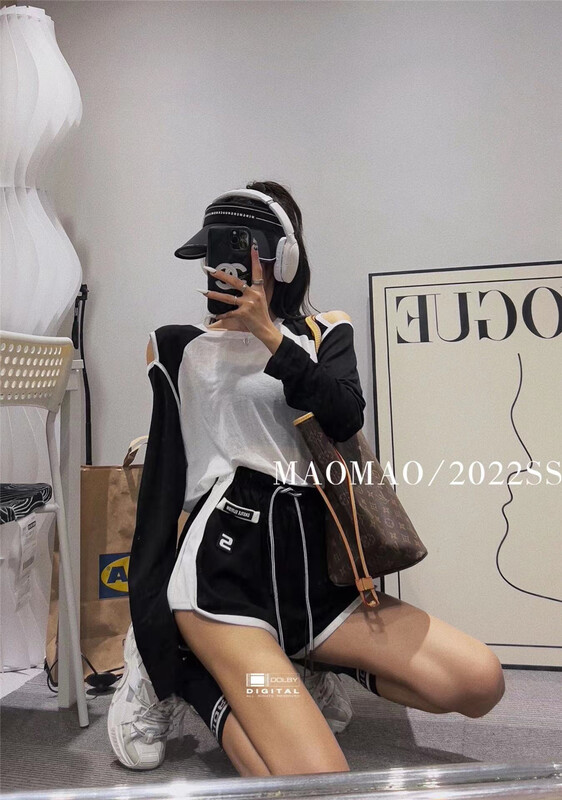 [Maomao] off shoulder Pullover long sleeve sunscreen shirt 795\wtt