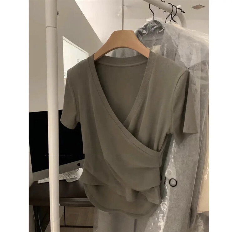 [OA] V-neck simple and versatile solid short sleeve T-shirt 1515\xyy