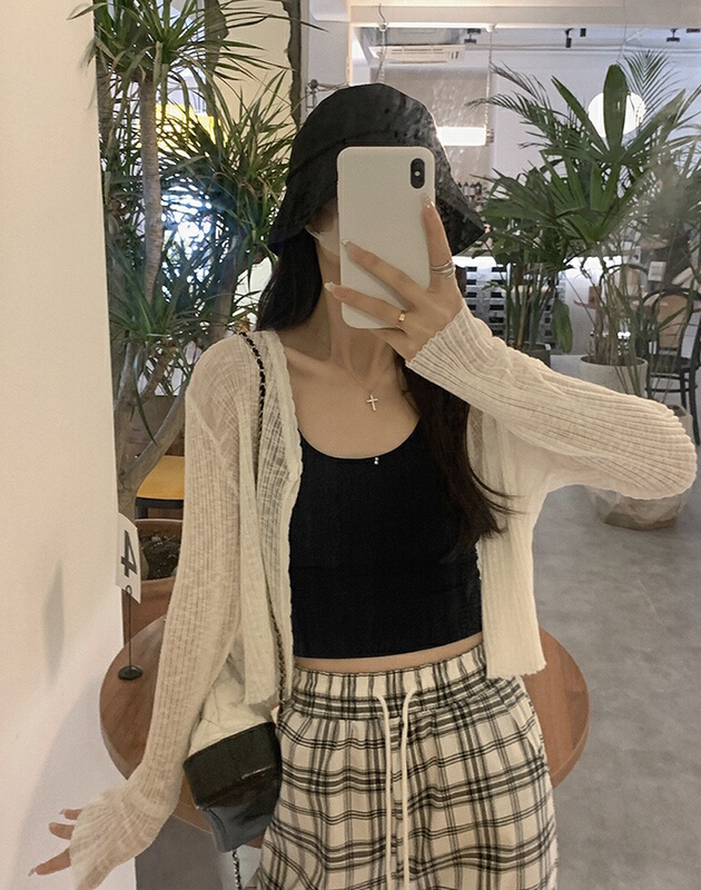 [y.jia EJA] gentle and simple one button thin knitted cardigan 237