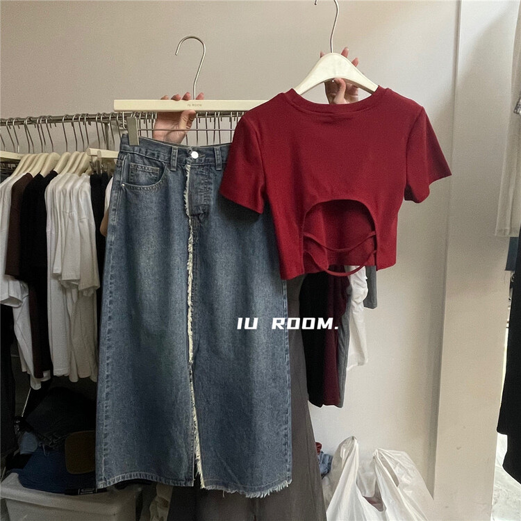 【IU ROOM】簡約後背小心機純色小衫  6103#  XYY