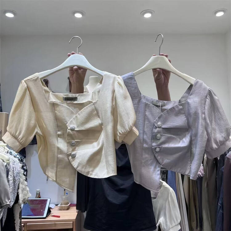 [march-l March meow home] single breasted fashion Korean shirt 9801-2\l