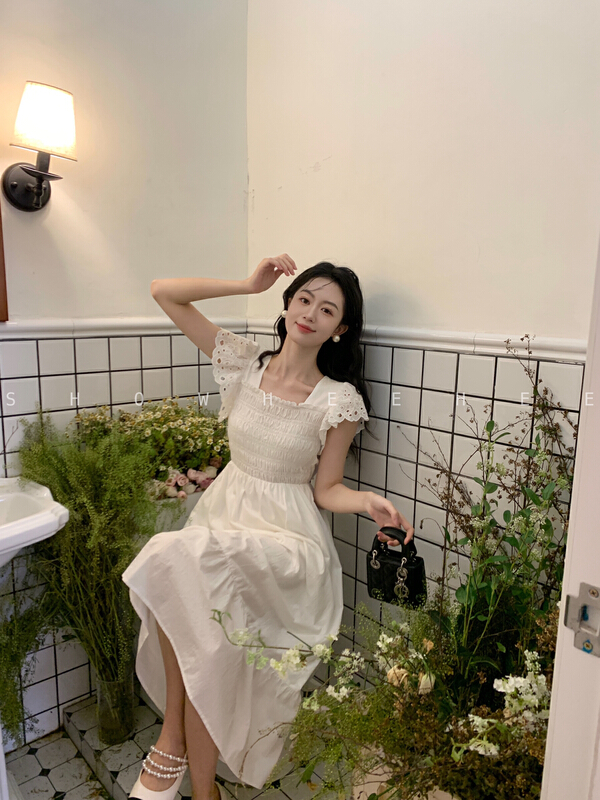 [Xiu Xixi] French high-grade lace small fly sleeve careful machine open back waist dress 8131\jhy