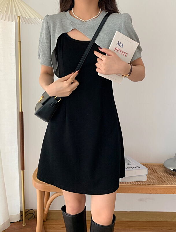 [bobi] fashion simple blouse + loose suspender vest skirt set 8882\hjy