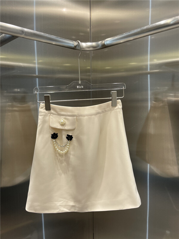 New year in early spring! [rich people] generous short skirt (with detachable chain) 0888\pcz