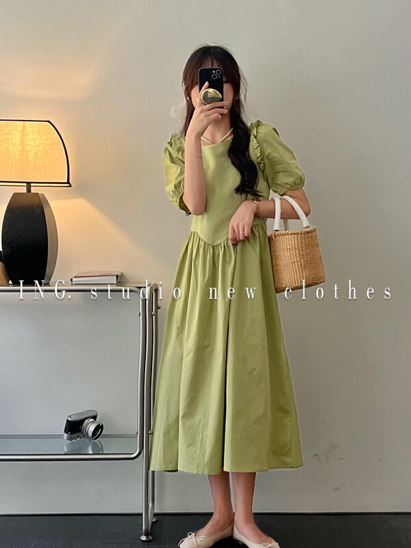 [ing] French elegant style bubble sleeve dress 9051