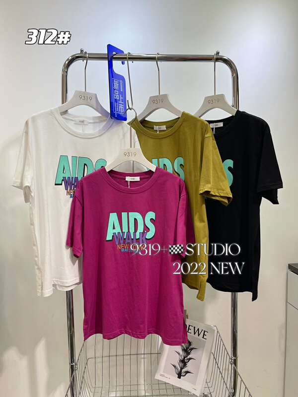 [9319] slit letter short sleeve T-shirt 312\l