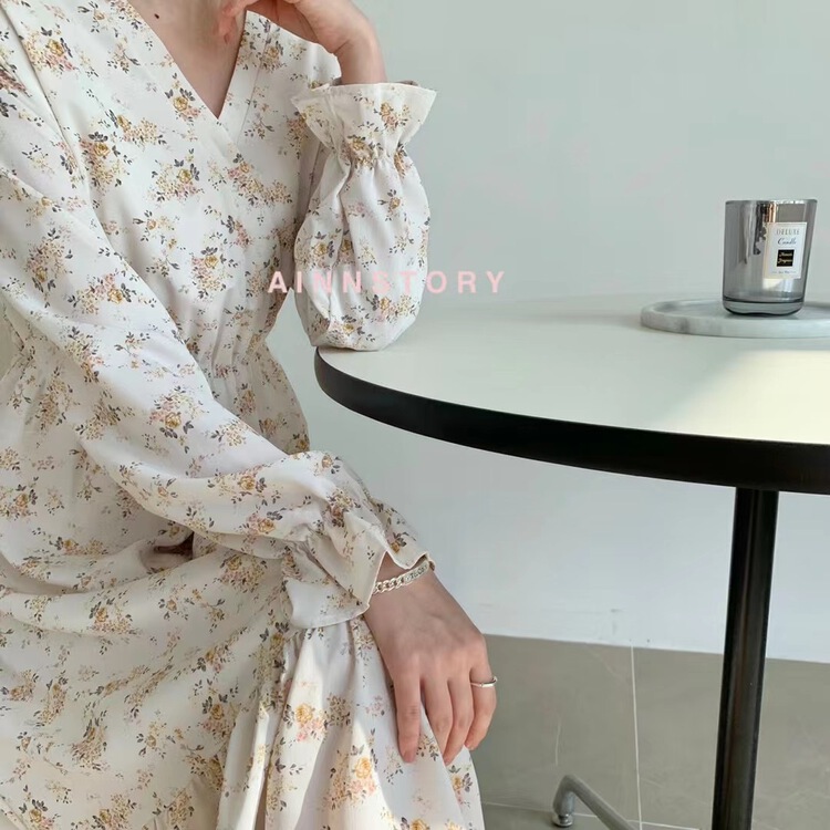 Original price 45.62! New year in early spring! [ainnstory] V-neck Floral Chiffon Dress 3138\hbx