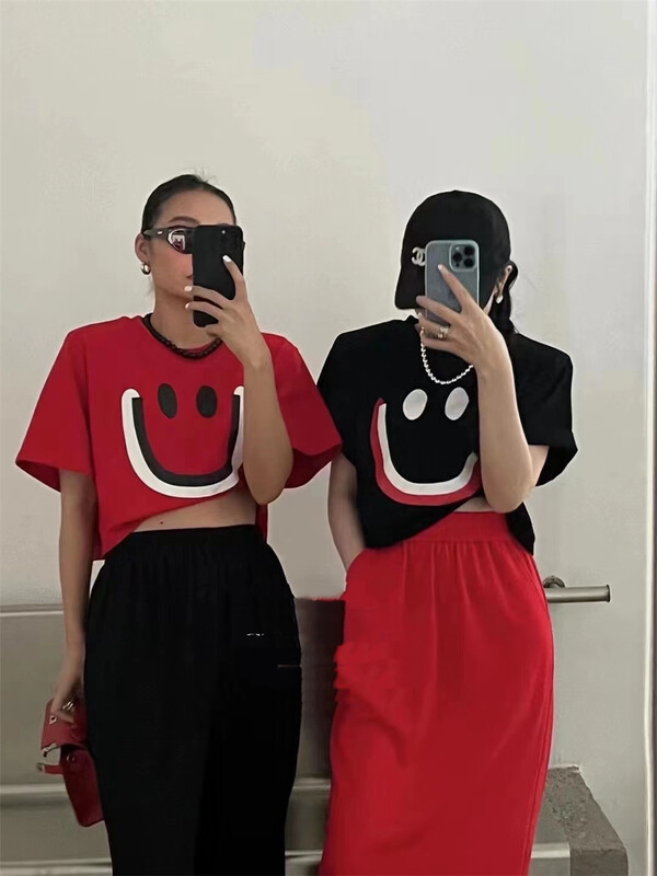 [Yan Zhen] casual simple smiling face printed short sleeve T-shirt 98815\pcz