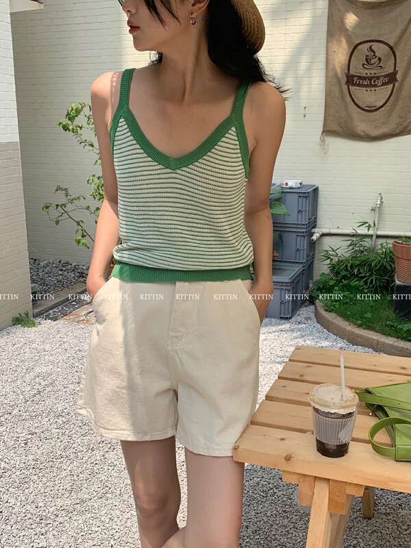 [Kittin] Korean color contrast knitted vest / suspender 1301