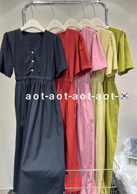 [AOT] Korean solid color V-neck bubble sleeve dress 7785\xyy
