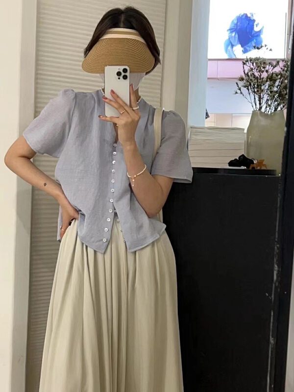 [larti] Korean style V-neck button up shirt c8459\ll