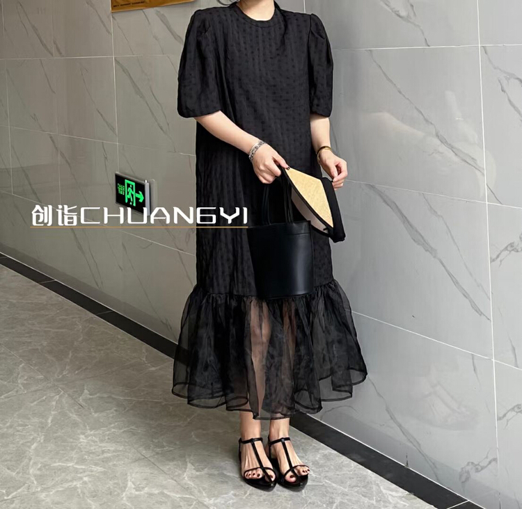 【 Chuangyi 】 Korean version bubble sleeve mesh stitched dress 5537\pcz