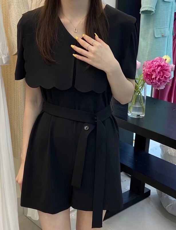[chocolate] Korean version large lapel wide leg commuter Jumpsuit (with belt) 28105\ll