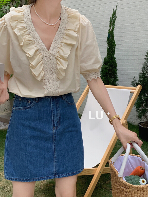 [lu+] V-neck lace fashion shirt 5511\hjy
