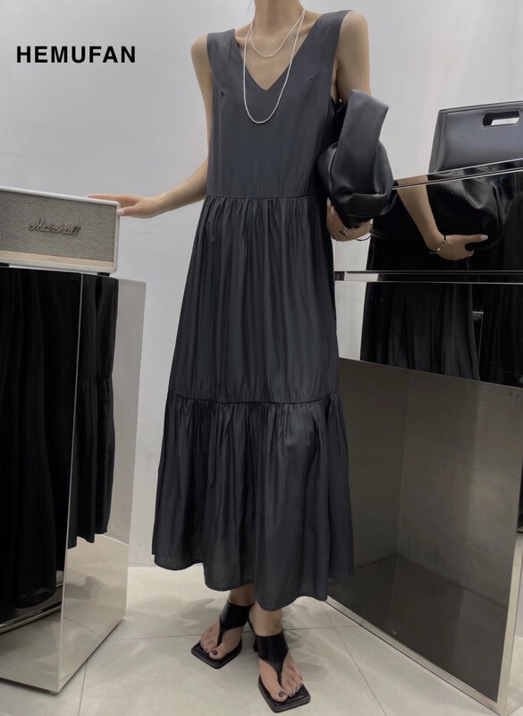 [hemufan hemufan] big brand simple Pleated Dress 2510-1\l