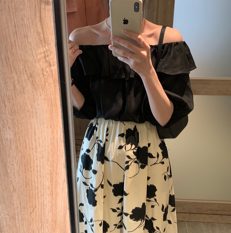 [y.jia EJA] simple bubble sleeve off shoulder + design floral skirt suit ys1-6719\pcz