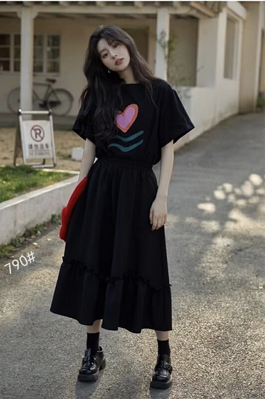 [Shangpin Wanqian] Korean version of lady's black ear side skirt ys1-790\hjy