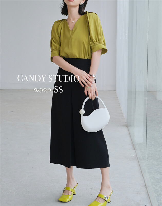 [candy] V-neck bubble sleeve Tencel blouse ys2-3309\zjy