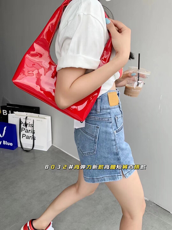 [thousand degree] logo pants with small opening at the hem show thin denim shorts 8032\lsw